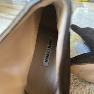 Manolo Blahnik 38.5